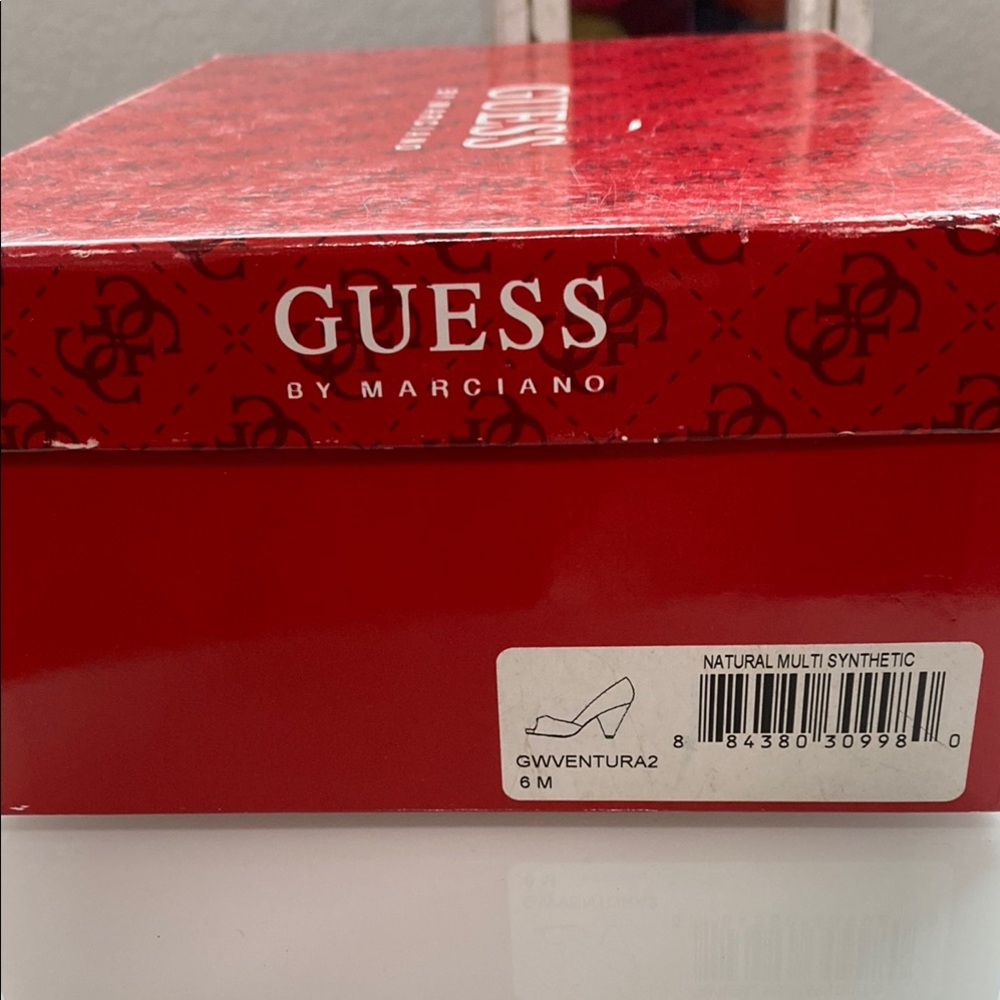 Guess Cream and Black Peep-toe Pumps - Picture 2 of 8